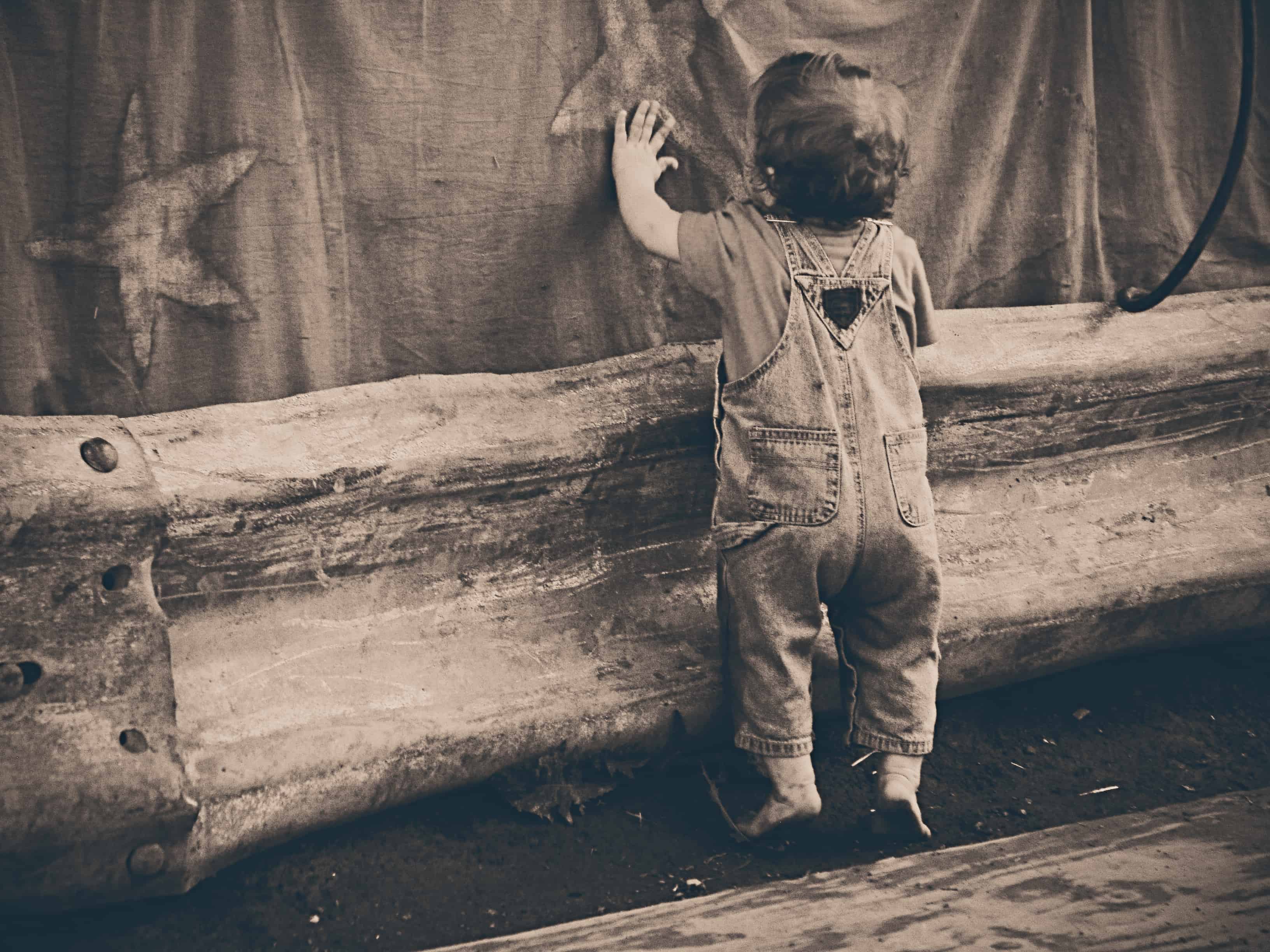 person-cute-vintage-playing