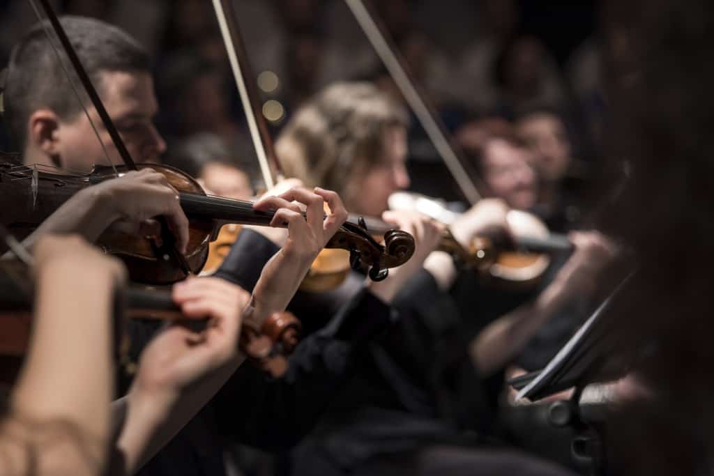 ensemble-play-group-perform